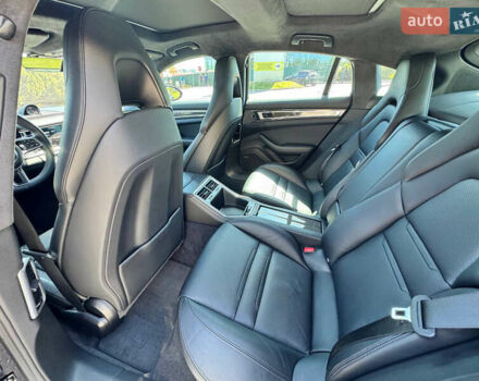 Порше Панамера, объемом двигателя 4 л и пробегом 43 тыс. км за 64999 $, фото 5 на Automoto.ua