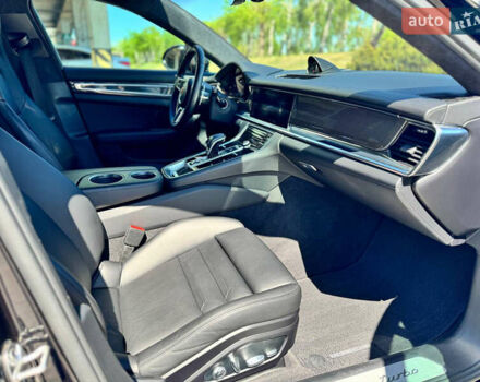 Порше Панамера, объемом двигателя 4 л и пробегом 43 тыс. км за 64999 $, фото 21 на Automoto.ua