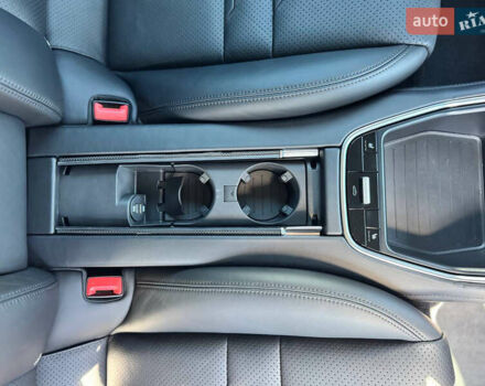 Порше Панамера, объемом двигателя 4 л и пробегом 43 тыс. км за 64999 $, фото 27 на Automoto.ua