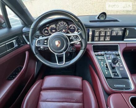 Порше Panamera, об'ємом двигуна 2.89 л та пробігом 100 тис. км за 79000 $, фото 27 на Automoto.ua