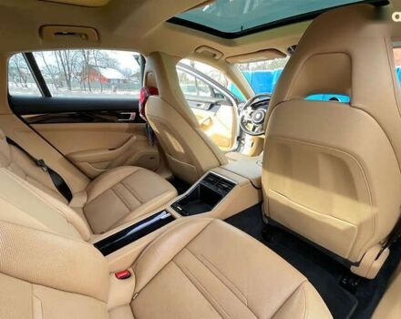 Порше Панамера, объемом двигателя 3 л и пробегом 61 тыс. км за 52000 $, фото 24 на Automoto.ua