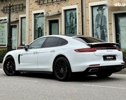 Порше Панамера, объемом двигателя 0 л и пробегом 47 тыс. км за 67990 $, фото 9 на Automoto.ua