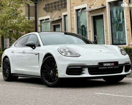Порше Панамера, объемом двигателя 0 л и пробегом 47 тыс. км за 67990 $, фото 28 на Automoto.ua