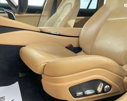 Порше Панамера, объемом двигателя 3 л и пробегом 61 тыс. км за 52000 $, фото 14 на Automoto.ua