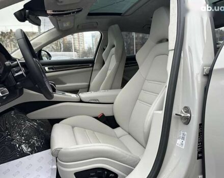 Порше Панамера, объемом двигателя 4 л и пробегом 8 тыс. км за 155555 $, фото 19 на Automoto.ua