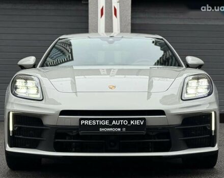 Порше Panamera, об'ємом двигуна 0 л та пробігом 1 тис. км за 185000 $, фото 6 на Automoto.ua