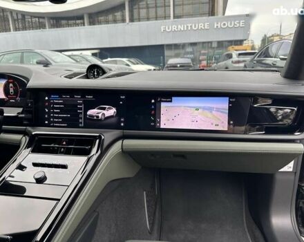 Порше Panamera, об'ємом двигуна 4 л та пробігом 8 тис. км за 215000 $, фото 21 на Automoto.ua