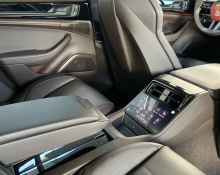 купити нове авто Порше Panamera 2024 року від офіційного дилера Порше Центр Львів Порше фото
