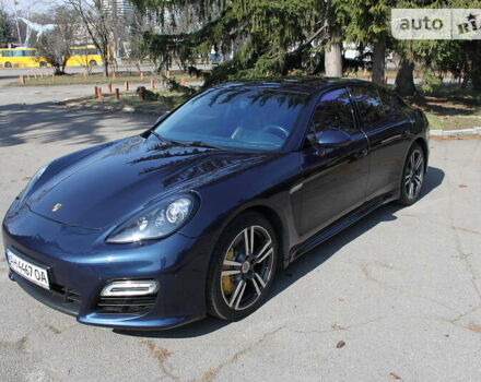 Порше Panamera, об'ємом двигуна 4.8 л та пробігом 15 тис. км за 48000 $, фото 1 на Automoto.ua