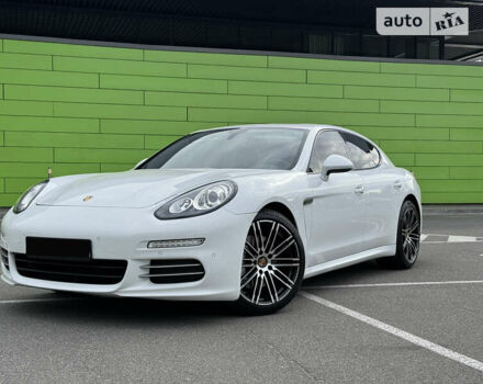 Порше Panamera, об'ємом двигуна 3.61 л та пробігом 75 тис. км за 54800 $, фото 1 на Automoto.ua