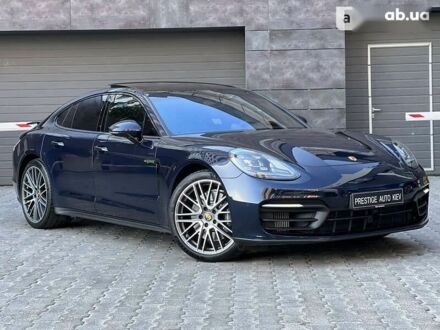 Порше Panamera, об'ємом двигуна 0 л та пробігом 28 тис. км за 133000 $, фото 1 на Automoto.ua