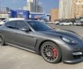 Сірий Порше Panamera, об'ємом двигуна 0 л та пробігом 176 тис. км за 25000 $, фото 1 на Automoto.ua