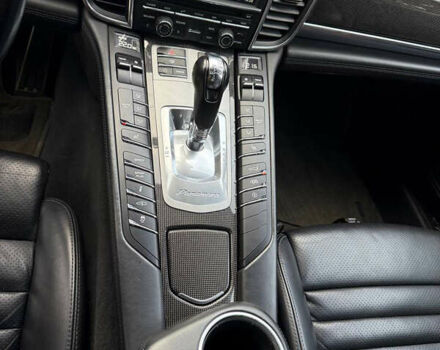 Серый Порше Панамера, объемом двигателя 4.81 л и пробегом 162 тыс. км за 19000 $, фото 9 на Automoto.ua