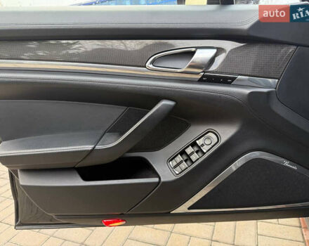 Серый Порше Панамера, объемом двигателя 4.81 л и пробегом 162 тыс. км за 19000 $, фото 12 на Automoto.ua