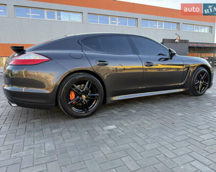 Порше Панамера 2011 в Кривом Роге на Automoto.ua Серый Порше Панамера, объемом двигателя 3.61 л и пробегом 135 тыс. км за 21000 $, фото 47 на Automoto.ua