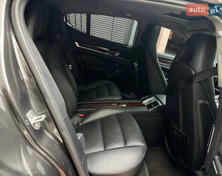 Сірий Порше Panamera, об'ємом двигуна 3.61 л та пробігом 156 тис. км за 17990 $, фото 9 на Automoto.ua