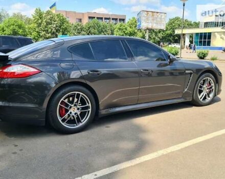 Сірий Порше Panamera, об'ємом двигуна 2.97 л та пробігом 123 тис. км за 32800 $, фото 17 на Automoto.ua