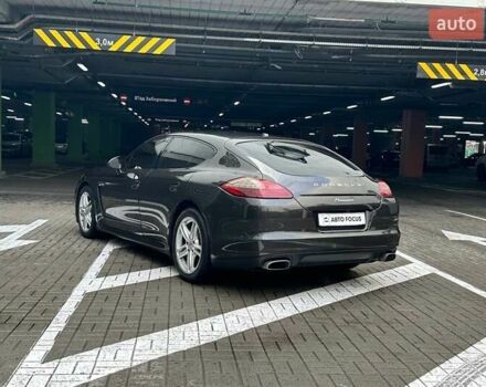 Серый Порше Панамера, объемом двигателя 3.61 л и пробегом 156 тыс. км за 20990 $, фото 6 на Automoto.ua