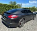 Сірий Порше Panamera, об'ємом двигуна 2.97 л та пробігом 123 тис. км за 32800 $, фото 10 на Automoto.ua