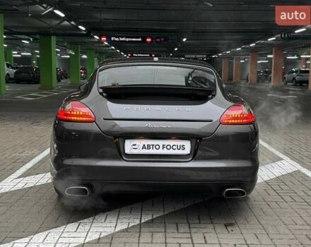 Сірий Порше Panamera, об'ємом двигуна 3.61 л та пробігом 156 тис. км за 17990 $, фото 5 на Automoto.ua