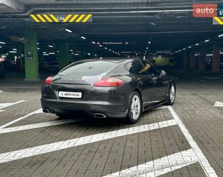 Серый Порше Панамера, объемом двигателя 3.61 л и пробегом 156 тыс. км за 20990 $, фото 4 на Automoto.ua