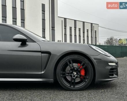 Сірий Порше Panamera, об'ємом двигуна 3 л та пробігом 192 тис. км за 22999 $, фото 15 на Automoto.ua
