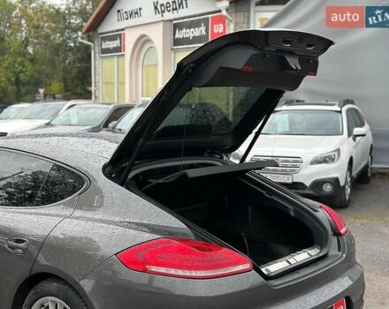 Порше Панамера 2013 в Виннице на Automoto.ua Серый Порше Панамера, объемом двигателя 3.6 л и пробегом 225 тыс. км за 29690 $, фото 13 на Automoto.ua
