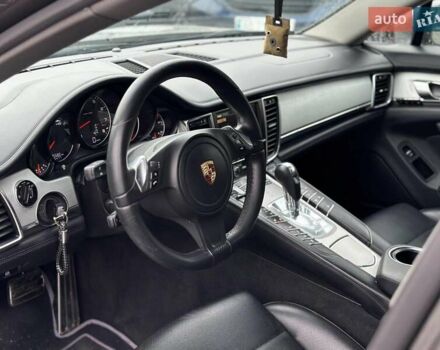 Порше Панамера 2013 в Виннице на Automoto.ua Серый Порше Панамера, объемом двигателя 3.6 л и пробегом 225 тыс. км за 29690 $, фото 34 на Automoto.ua