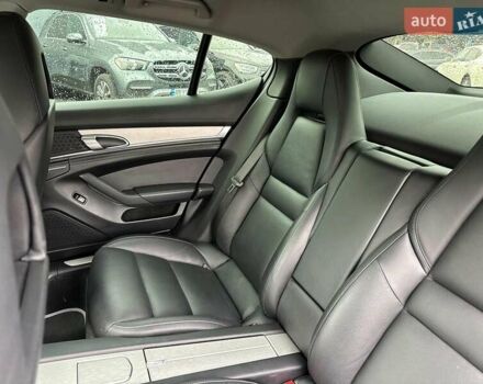 Порше Панамера 2013 в Виннице на Automoto.ua Серый Порше Панамера, объемом двигателя 3.6 л и пробегом 225 тыс. км за 29690 $, фото 22 на Automoto.ua