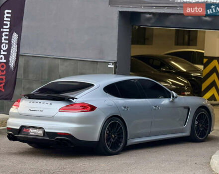 Серый Порше Панамера, объемом двигателя 4.8 л и пробегом 113 тыс. км за 30000 $, фото 7 на Automoto.ua