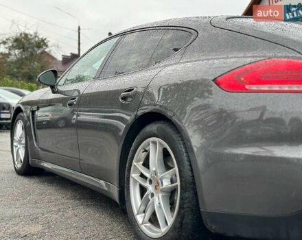 Порше Панамера 2013 в Виннице на Automoto.ua Серый Порше Панамера, объемом двигателя 3.6 л и пробегом 225 тыс. км за 29690 $, фото 16 на Automoto.ua
