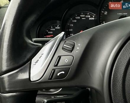 Сірий Порше Panamera, об'ємом двигуна 3 л та пробігом 192 тис. км за 22999 $, фото 28 на Automoto.ua