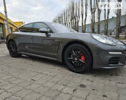 Сірий Порше Panamera, об'ємом двигуна 2.97 л та пробігом 190 тис. км за 55000 $, фото 15 на Automoto.ua