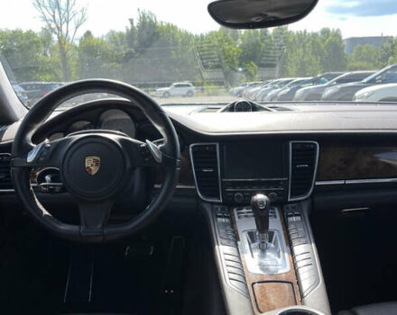 Серый Порше Панамера, объемом двигателя 3 л и пробегом 92 тыс. км за 33000 $, фото 8 на Automoto.ua