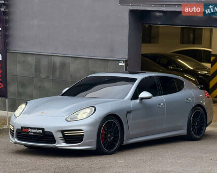 Серый Порше Панамера, объемом двигателя 4.8 л и пробегом 113 тыс. км за 30000 $, фото 2 на Automoto.ua