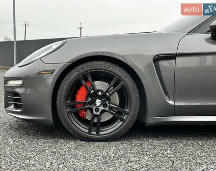 Сірий Порше Panamera, об'ємом двигуна 3 л та пробігом 192 тис. км за 22999 $, фото 5 на Automoto.ua