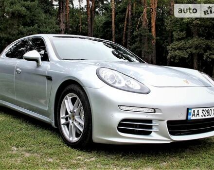 Сірий Порше Panamera, об'ємом двигуна 3 л та пробігом 88 тис. км за 45500 $, фото 1 на Automoto.ua