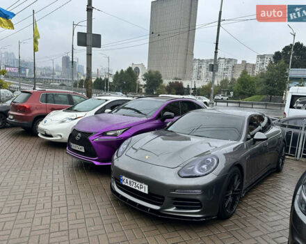 Порше Панамера 2013 в Киеве на Automoto.ua Серый Порше Панамера, объемом двигателя 3.6 л и пробегом 112 тыс. км за 27500 $, фото 11 на Automoto.ua