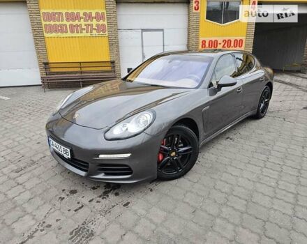 Сірий Порше Panamera, об'ємом двигуна 2.97 л та пробігом 190 тис. км за 55000 $, фото 4 на Automoto.ua