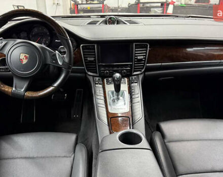 Порше Панамера 2013 в Киеве на Automoto.ua Серый Порше Панамера, объемом двигателя 3.6 л и пробегом 112 тыс. км за 27500 $, фото 6 на Automoto.ua