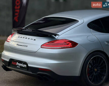 Серый Порше Панамера, объемом двигателя 4.8 л и пробегом 113 тыс. км за 30000 $, фото 8 на Automoto.ua