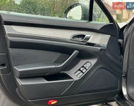 Порше Панамера 2013 в Виннице на Automoto.ua Серый Порше Панамера, объемом двигателя 3.6 л и пробегом 225 тыс. км за 29690 $, фото 35 на Automoto.ua