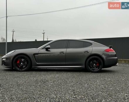 Сірий Порше Panamera, об'ємом двигуна 3 л та пробігом 192 тис. км за 22999 $, фото 6 на Automoto.ua