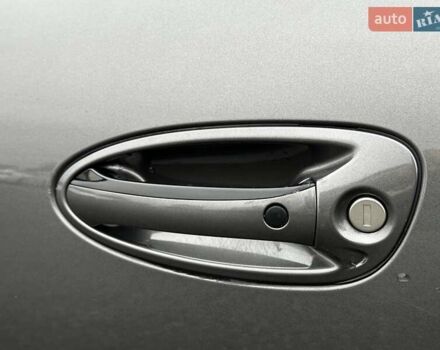 Сірий Порше Panamera, об'ємом двигуна 3 л та пробігом 192 тис. км за 22999 $, фото 17 на Automoto.ua