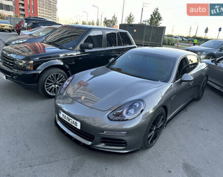 Порше Панамера 2013 в Киеве на Automoto.ua Серый Порше Панамера, объемом двигателя 3.6 л и пробегом 112 тыс. км за 27500 $, фото 25 на Automoto.ua