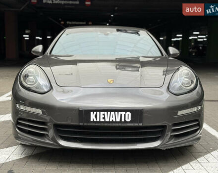 Серый Порше Панамера, объемом двигателя 3 л и пробегом 153 тыс. км за 26500 $, фото 10 на Automoto.ua