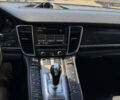 Серый Порше Панамера, объемом двигателя 3 л и пробегом 152 тыс. км за 32000 $, фото 11 на Automoto.ua