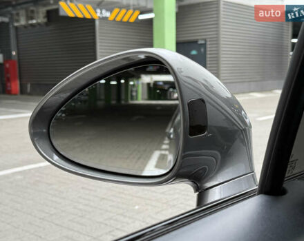 Серый Порше Панамера, объемом двигателя 3 л и пробегом 153 тыс. км за 26500 $, фото 3 на Automoto.ua