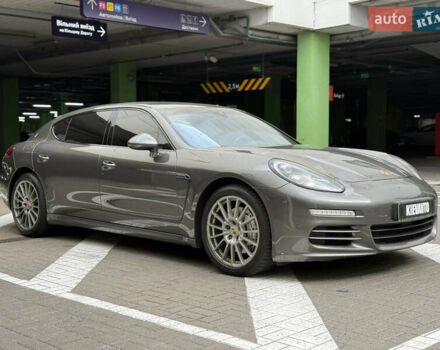 Серый Порше Панамера, объемом двигателя 3 л и пробегом 153 тыс. км за 26500 $, фото 9 на Automoto.ua