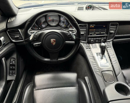 Серый Порше Панамера, объемом двигателя 3 л и пробегом 153 тыс. км за 26500 $, фото 14 на Automoto.ua